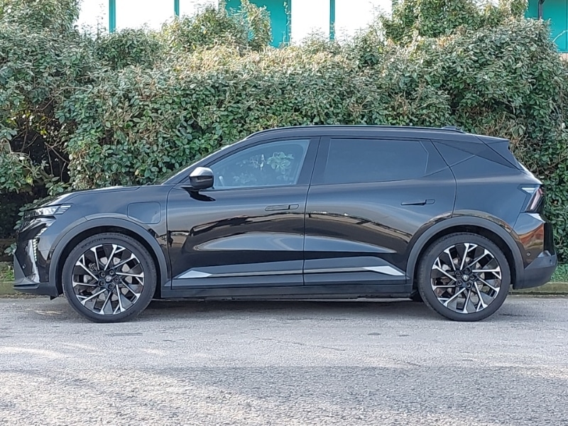 Used Renault Scenic E-Tech 2024 for sale - 77933268: Photo 4