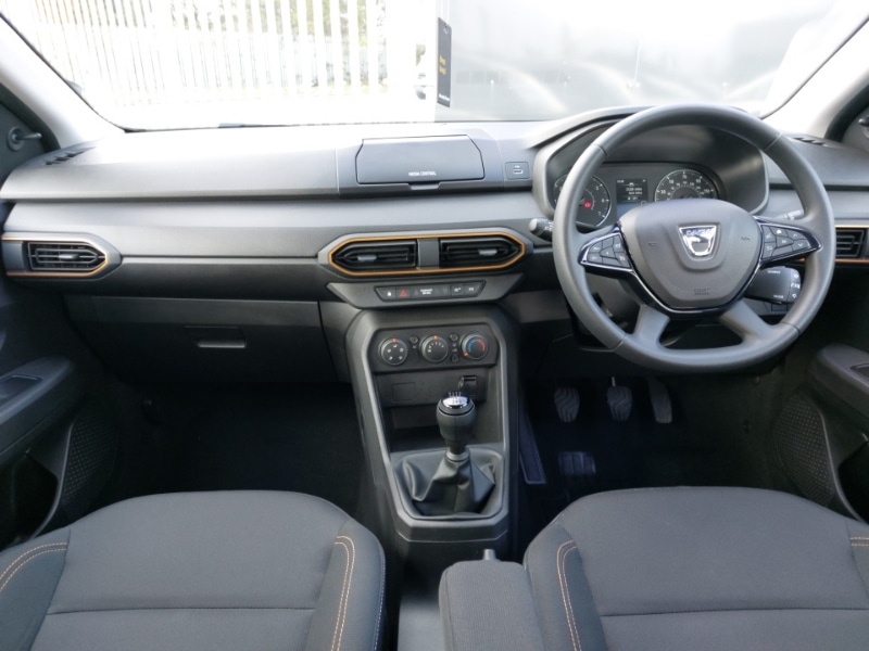 Used Dacia Sandero Stepway 2021 for sale - 76271908: Photo 2
