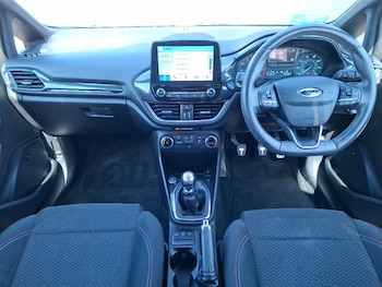 Used Ford Fiesta 2018 for sale - 79195205: Photo