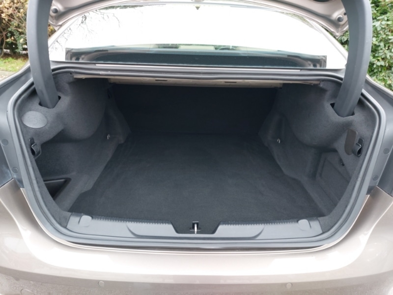 Used Jaguar XE 2025 for sale - 76331621: Photo 8