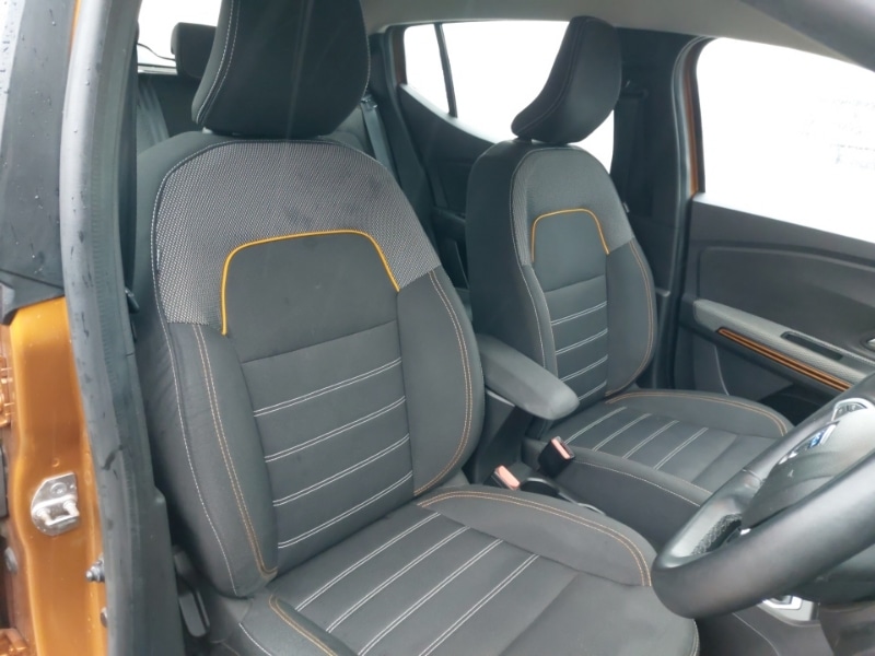 Used Dacia Sandero Stepway 2022 for sale - 76885425: Photo 10