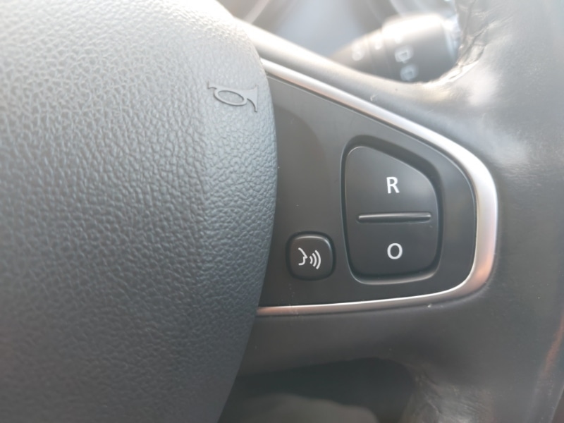 Used Renault Captur 2016 for sale - 76403752: Photo 12