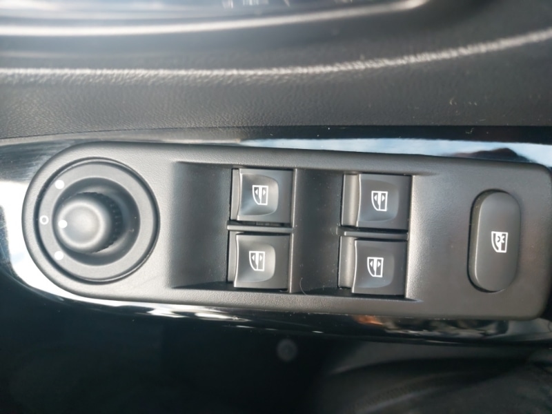 Used Renault Captur 2016 for sale - 76403752: Photo 17