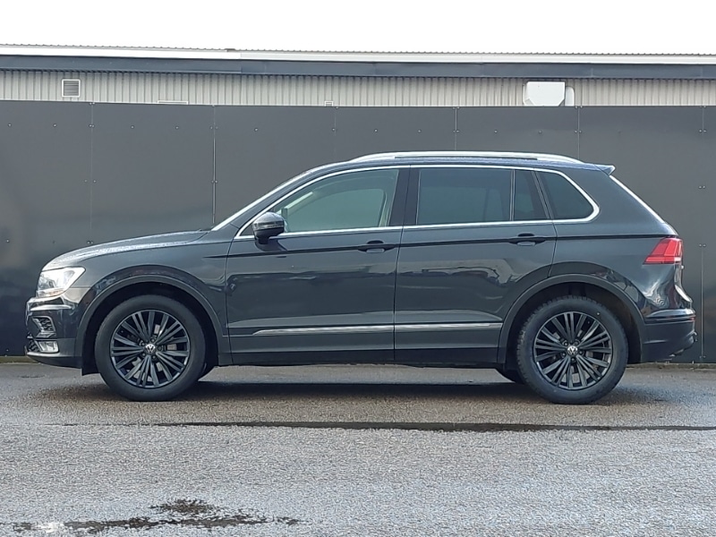 Used Volkswagen Tiguan 2017 for sale - 76630572: Photo 4