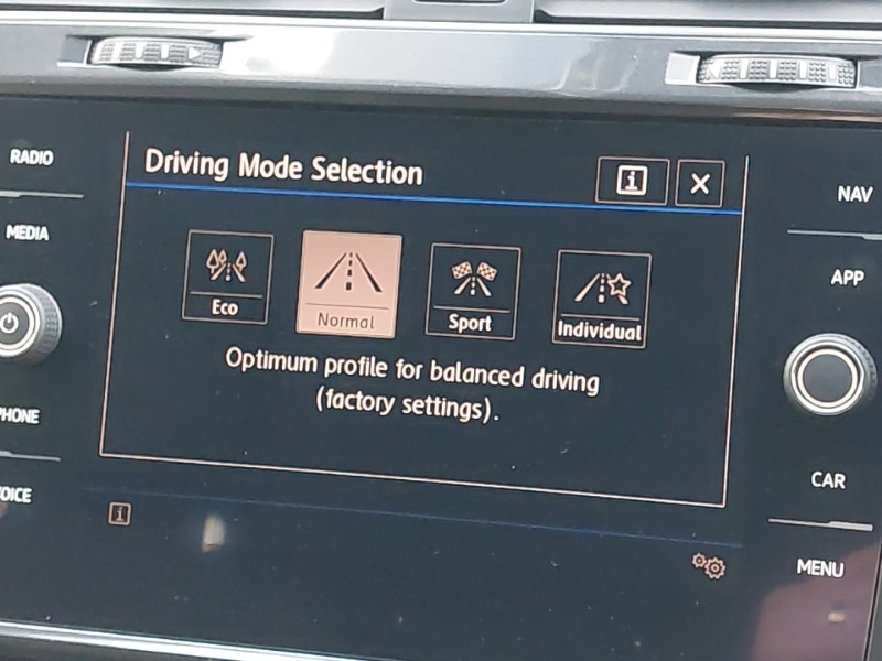 Used Volkswagen Golf 2017 for sale - 77078134: Photo 18