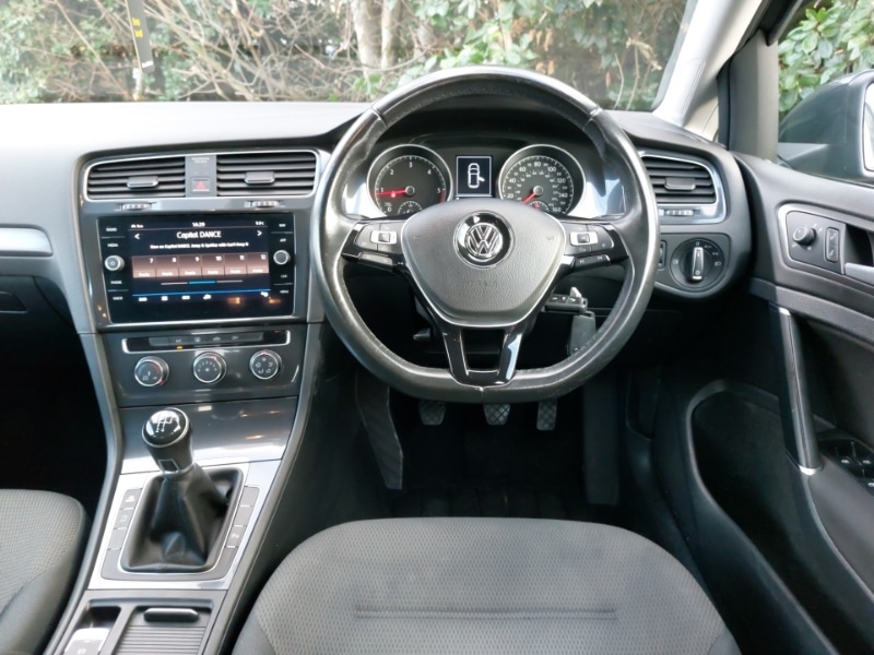 Used Volkswagen Golf 2017 for sale - 77078134: Photo 7