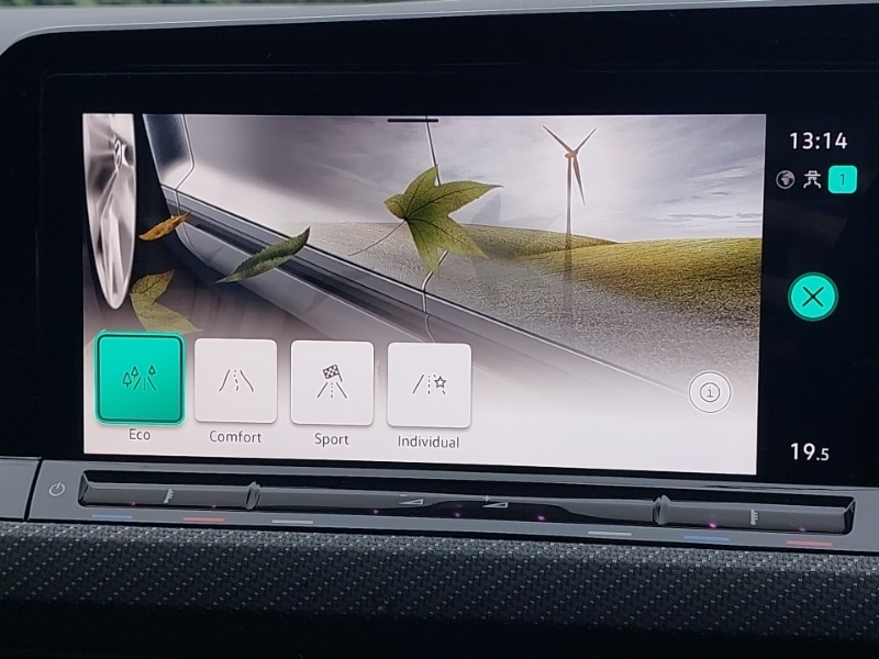 Used Volkswagen Golf 2024 for sale - 76556163: Photo 14