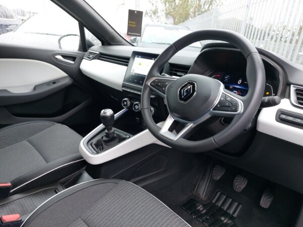 Used Renault Clio 2022 for sale - 76271912: Photo 11