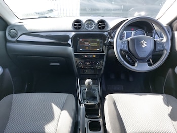 Used Suzuki Vitara 2018 for sale - 78622125: Photo
