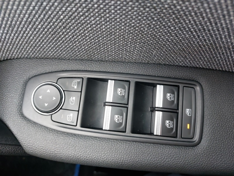 Used Renault Captur 2025 for sale - 77630189: Photo 12