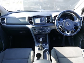 Used Kia Sportage 2017 for sale - 78905656: Photo