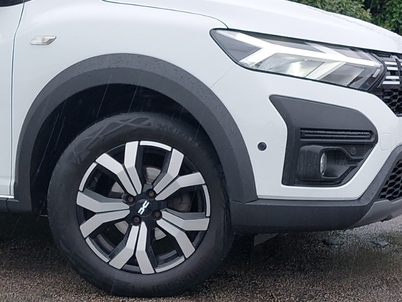 Used Dacia Sandero Stepway 2023 for sale - 76906682: Photo 9