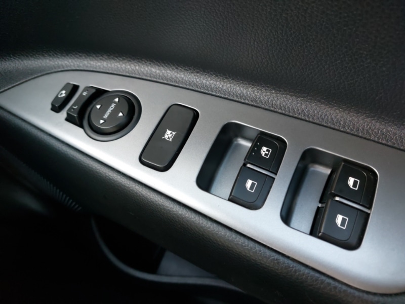 Used Kia Stonic 2024 for sale - 77433291: Photo 18