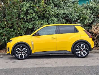 Used Renault 5 2025 for sale - 79615373: Photo