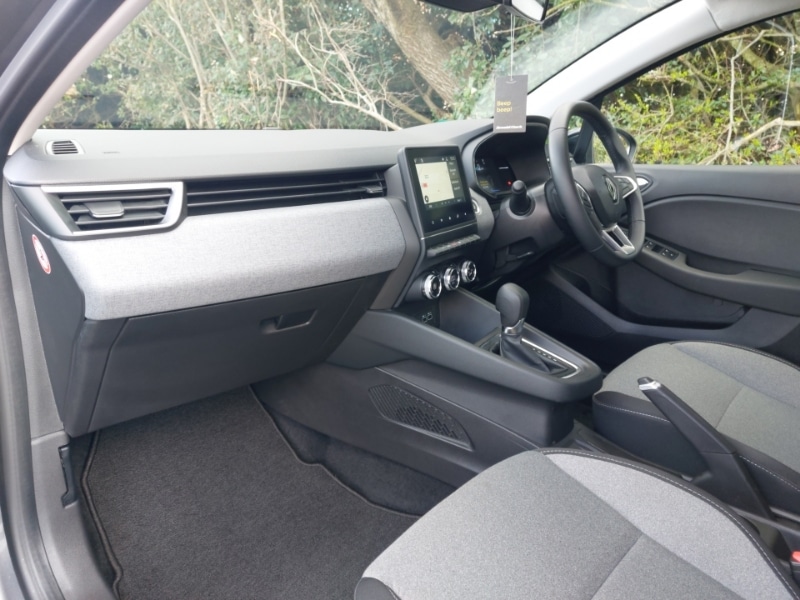 Used Renault Clio 2024 for sale - 77881632: Photo 5