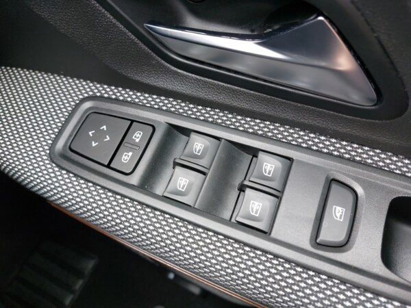 Used Dacia Sandero Stepway 2022 for sale - 76208453: Photo 19