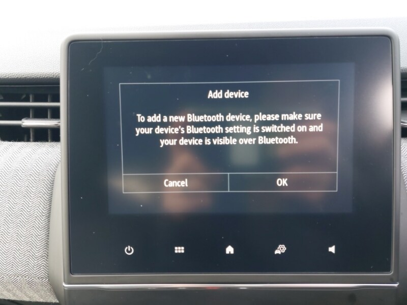 Used Renault Clio 2024 for sale - 77433293: Photo 11