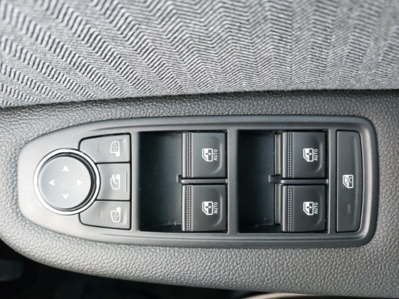 Used Renault Clio 2024 for sale - 77433293: Photo 17