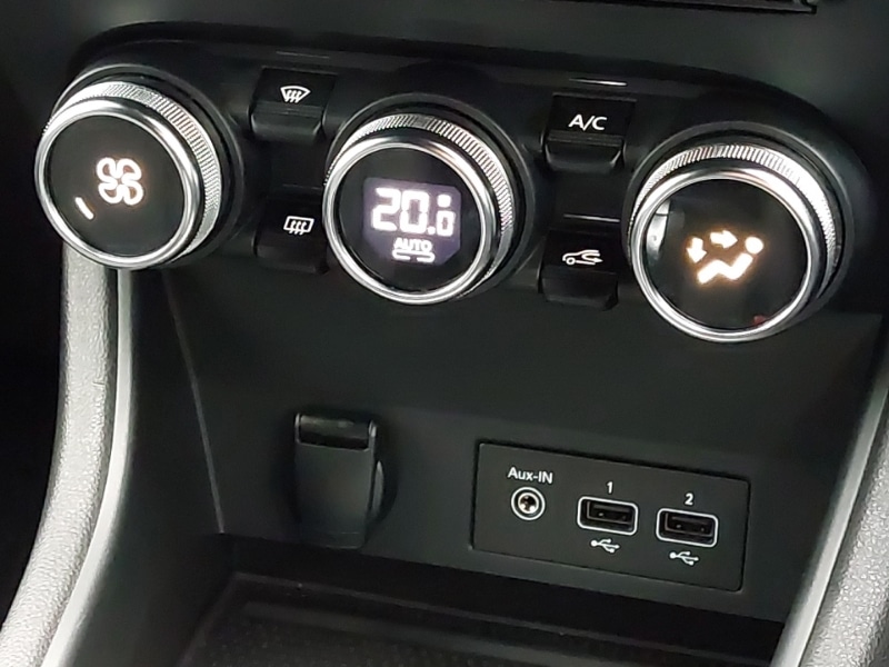 Used Renault Captur 2022 for sale - 76548884: Photo 17