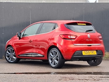 Used Renault Clio 2019 for sale - 79581134: Photo