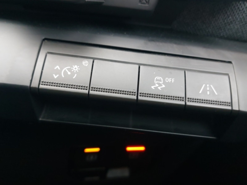 Used Renault Megane E Tech 2023 for sale - 77466473: Photo 18