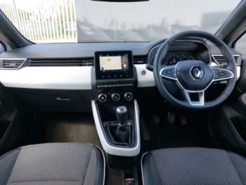 Used Renault Clio 2022 for sale - 74482314: Photo