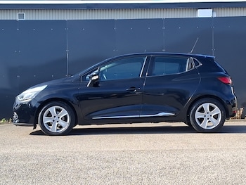 Used Renault Clio 2014 for sale - 79461122: Photo