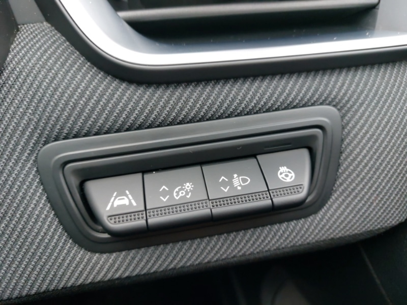 Used Renault Clio 2024 for sale - 77338298: Photo 18