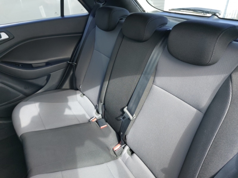 Used Hyundai i20 2020 for sale - 76078401: Photo 6