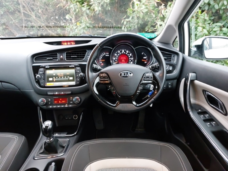 Used Kia Ceed 2014 for sale - 77141122: Photo 7