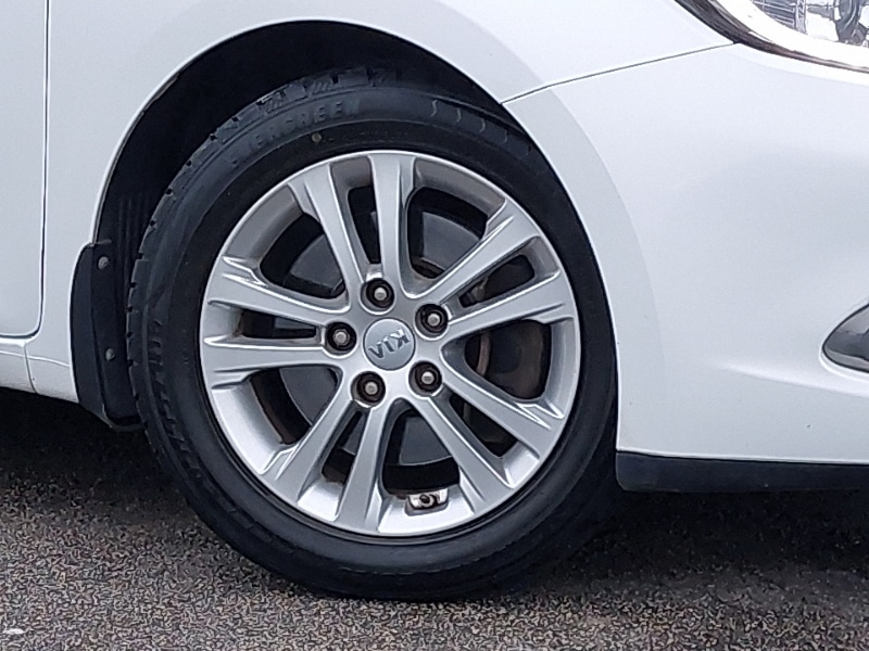 Used Kia Ceed 2014 for sale - 77141122: Photo 9