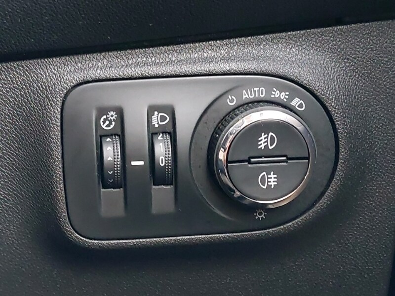Used Vauxhall Corsa 2018 for sale - 76249859: Photo 17