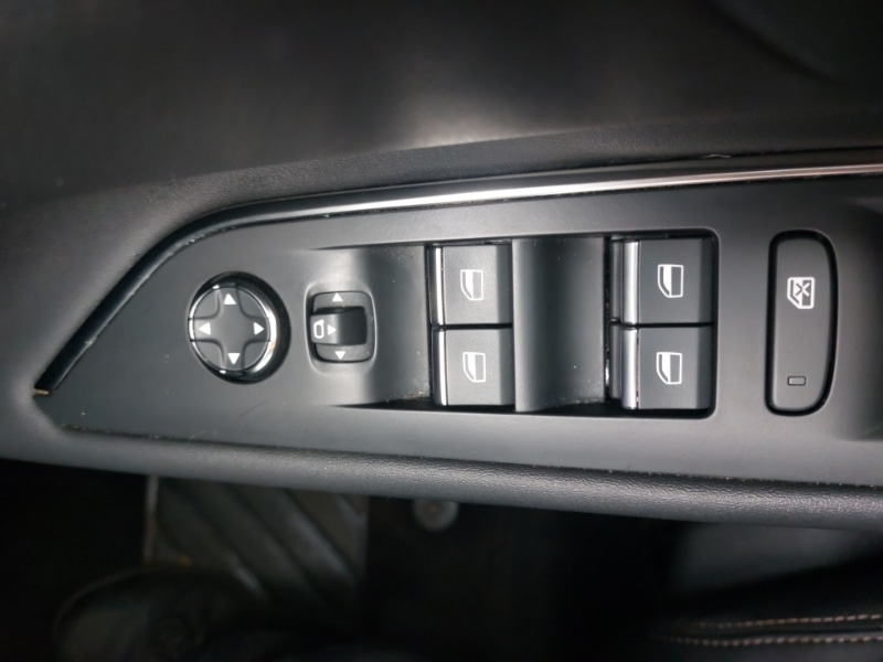 Used Peugeot 3008 2022 for sale - 77466480: Photo 18