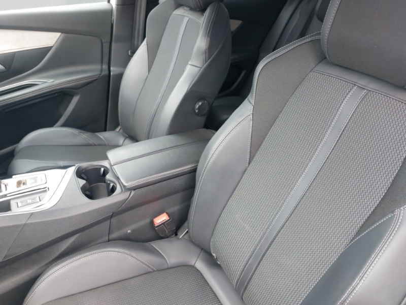 Used Peugeot 3008 2022 for sale - 77466480: Photo 5