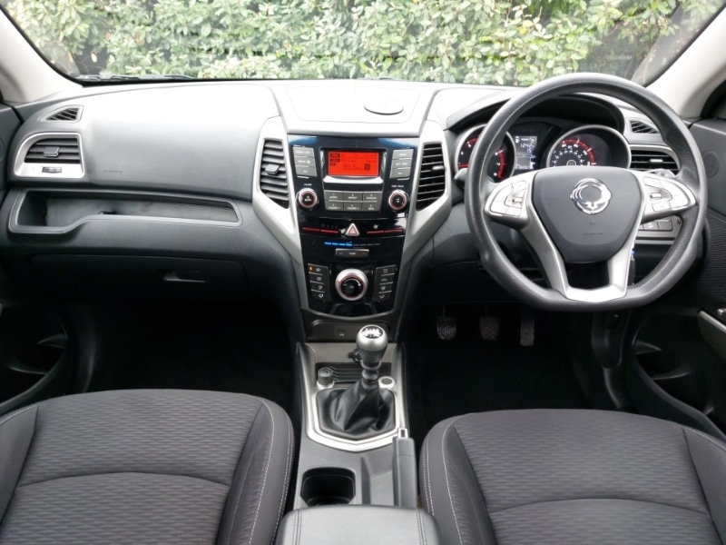 Used Ssangyong Tivoli 2020 for sale - 76465104: Photo 2