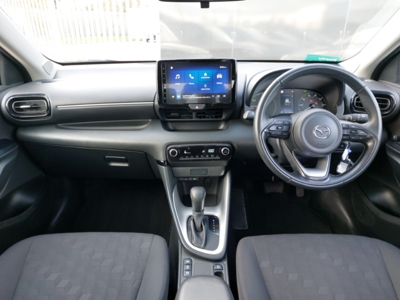 Used Mazda Mazda2 HYBRID 2024 for sale - 77405498: Photo 2