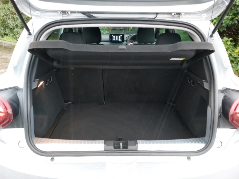 Used Dacia Sandero Stepway 2022 for sale - 77165225: Photo 8