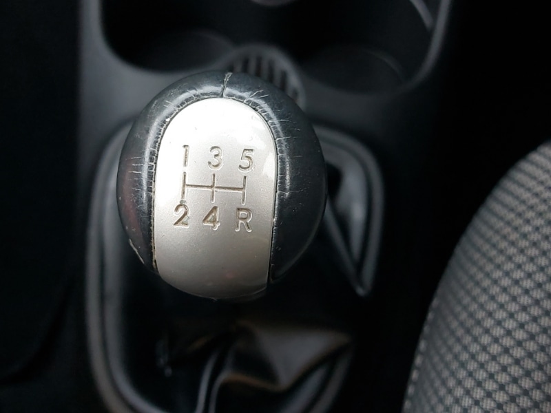 Used Toyota AYGO 2014 for sale - 78006145: Photo 17