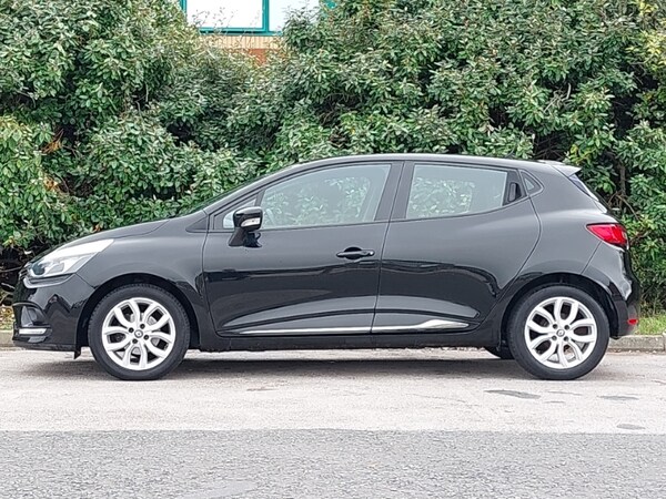 Used Renault Clio 2018 for sale - 76309072: Photo 4