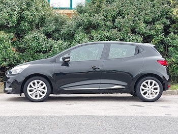 Used Renault Clio 2018 for sale - 76309072: Photo 4
