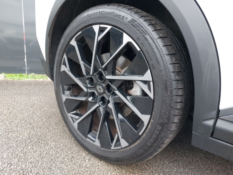 Used Renault Scenic E-Tech 2024 for sale - 76537125: Photo 9