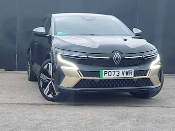 Used Renault Megane E Tech 2023 for sale - 77466479: Photo