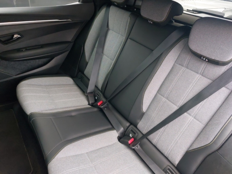 Used Renault Megane E Tech 2023 for sale - 77466479: Photo 6