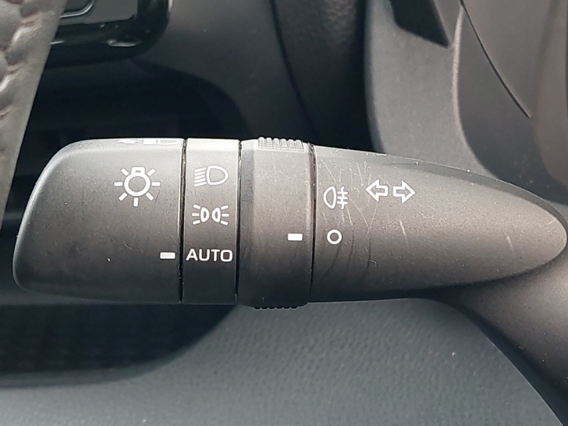 Used Mazda Mazda2 HYBRID 2024 for sale - 76478381: Photo 19