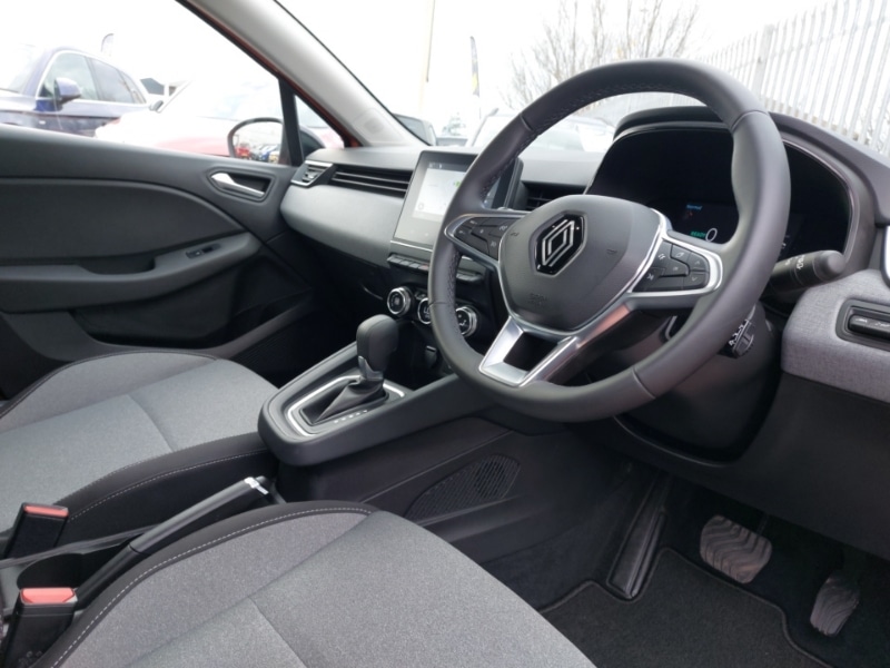 Used Renault Clio 2024 for sale - 77439252: Photo 11