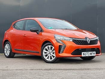 Used Renault Clio 2024 for sale - 77439252: Photo