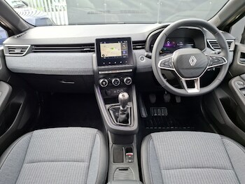 Used Renault Clio 2025 for sale - 79131086: Photo