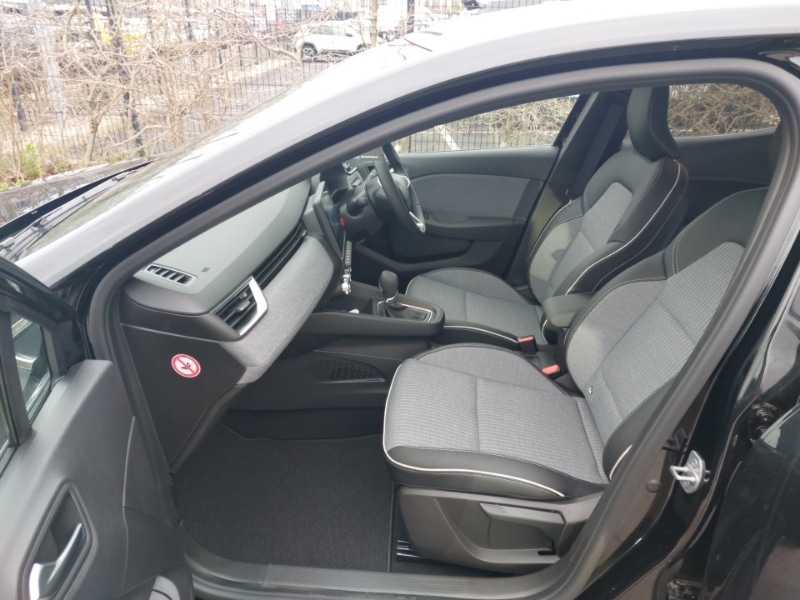 Used Renault Clio 2025 for sale - 77933254: Photo 5