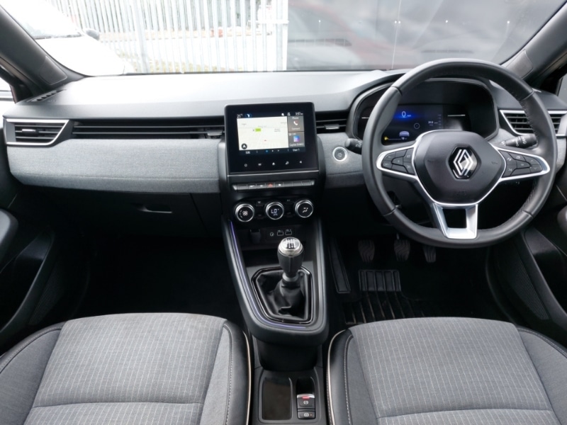 Used Renault Clio 2023 for sale - 76785598: Photo 2