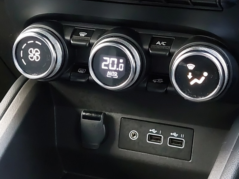 Used Renault Clio 2024 for sale - 76614097: Photo 15